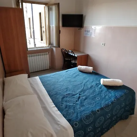 Cressy Szálloda *