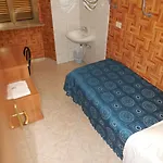 كريسي فندق روما